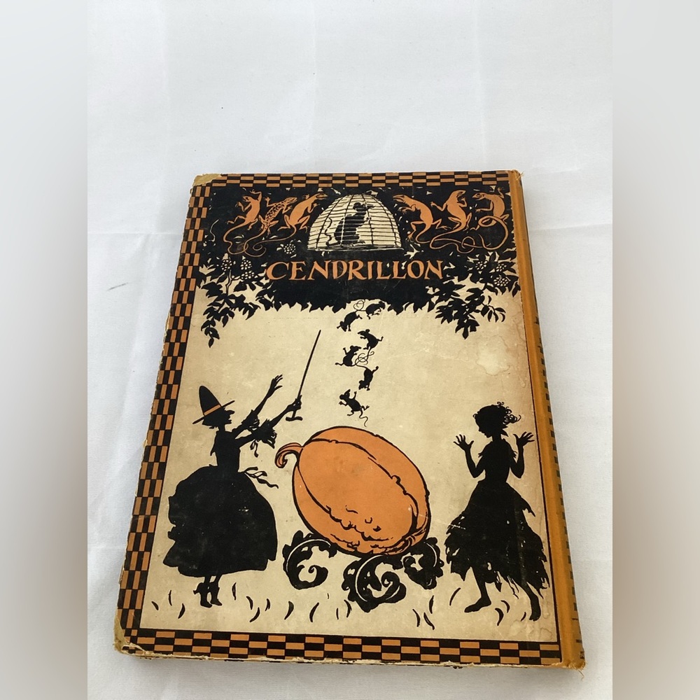 Cendrillon French Version Published By Hachette Illustrated By Arthur Rackham